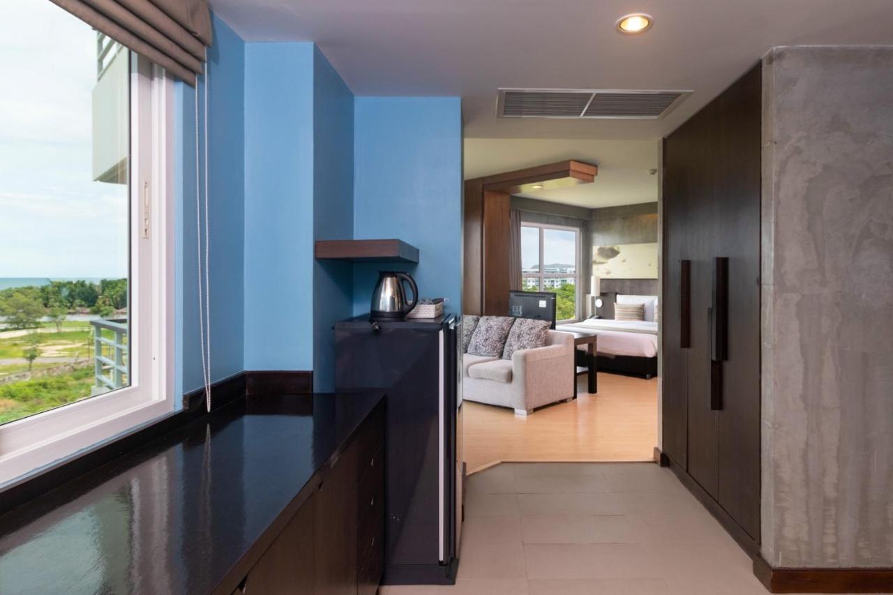 Silathip Huahin Serviced Apartment & Hotel Exteriör bild