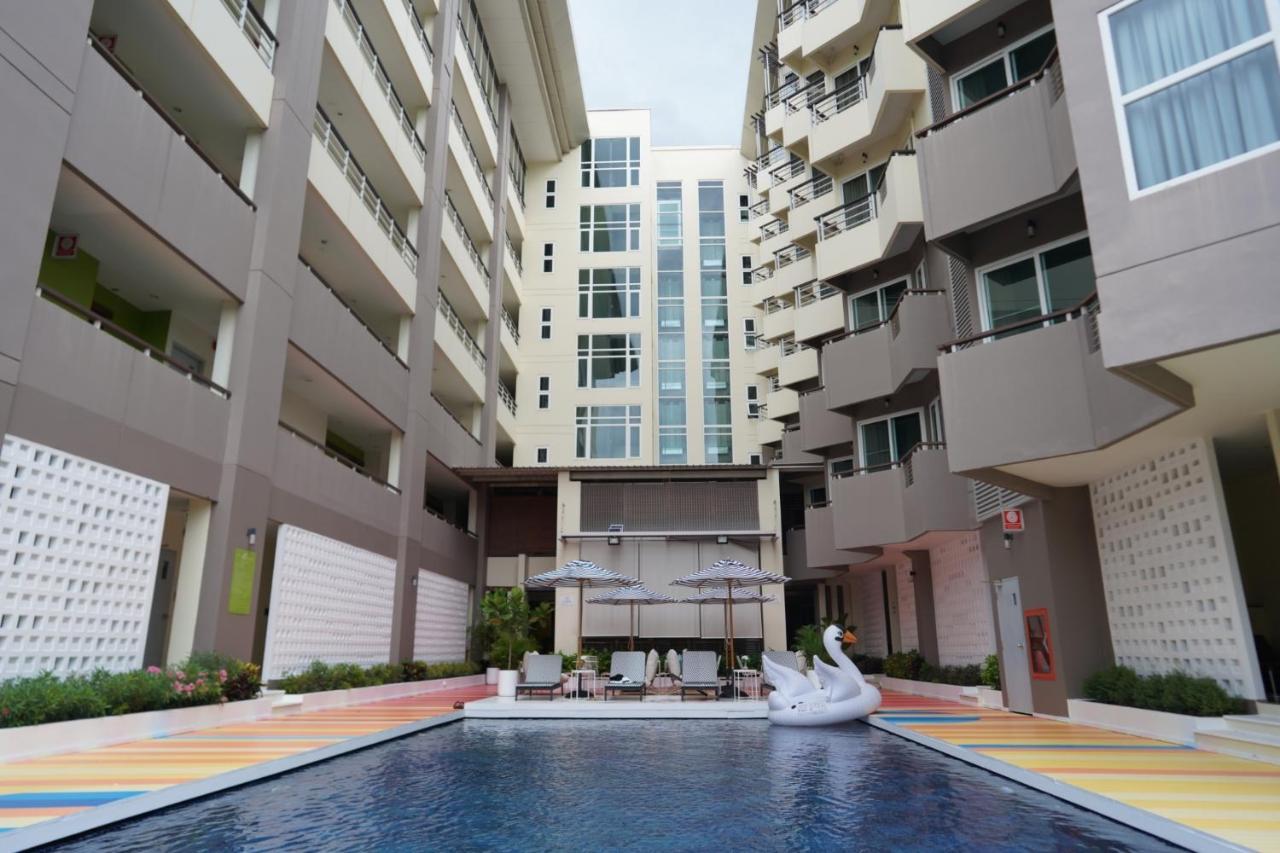 Silathip Huahin Serviced Apartment & Hotel Exteriör bild