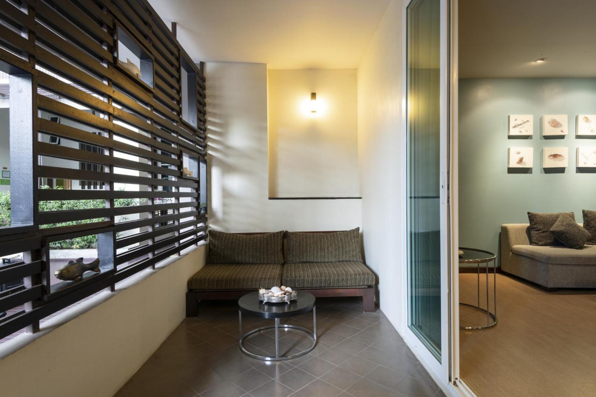 Silathip Huahin Serviced Apartment & Hotel Exteriör bild
