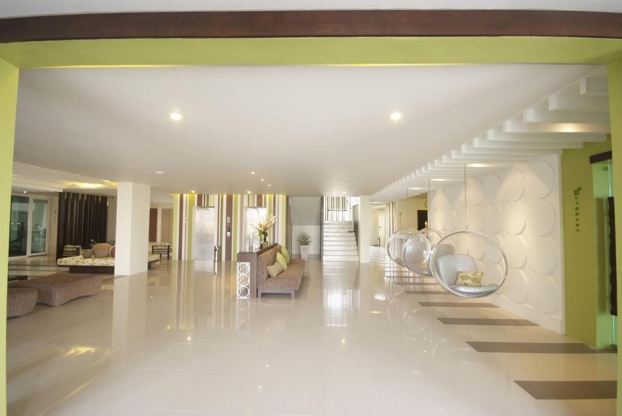 Silathip Huahin Serviced Apartment & Hotel Exteriör bild